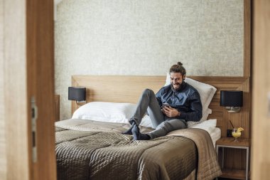Hotel yatakta zevk iş adamı