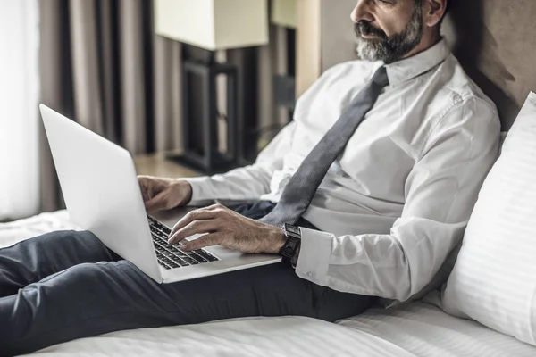 Businessman at Hotel — Stock Photo, Image