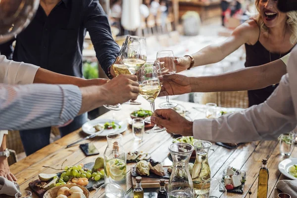 Friends Toasting at Dinner Party — Stock Photo, Image