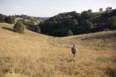 Kadın alanında Hiking