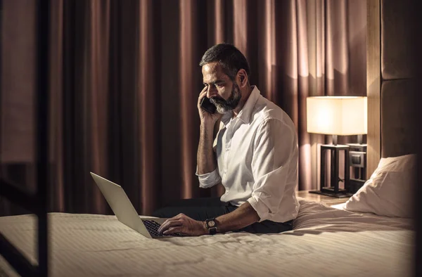 Businessman Working Late — Stock Photo, Image