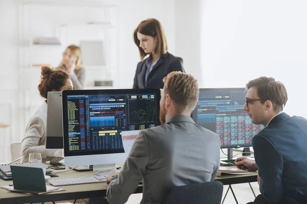 Group of brokers Working Together — Stock Photo, Image