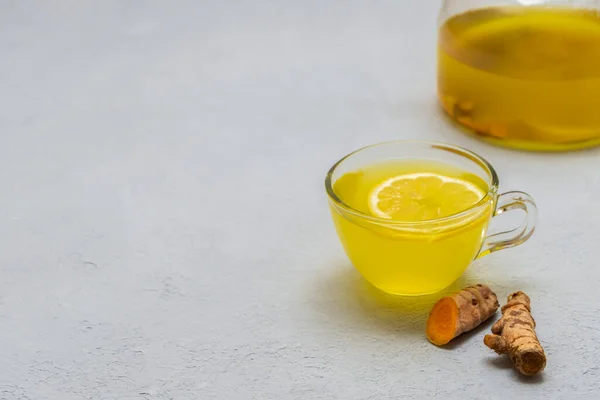 Easy delicious anti-inflammatory turmeric ginger tea
