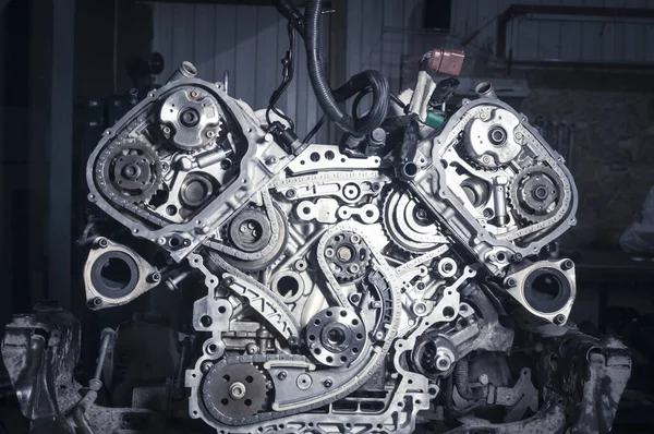 Новая цепочка автоматического ремонта двигателей — стоковое фото