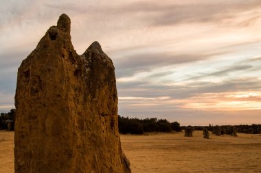 Perth 'ten tepeler bulutlu bir sonbahar gününde
