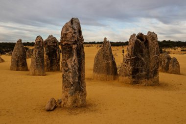 Perth 'ten tepeler bulutlu bir sonbahar gününde