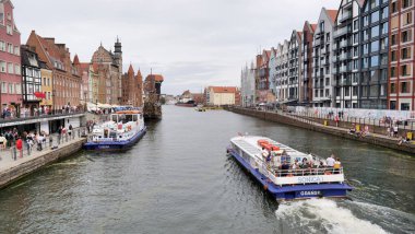 POLAND - 2019 AĞUSTOS: Polonya 'nın Gdansk kentindeki eski kasabaya bakın.