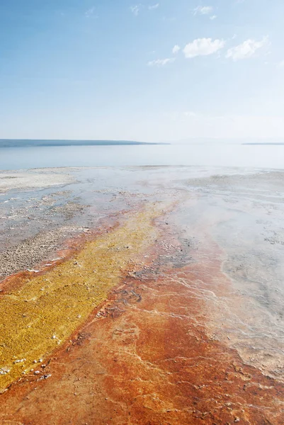 Güzel mineral yapılar, Ulusal Park Yellowstone