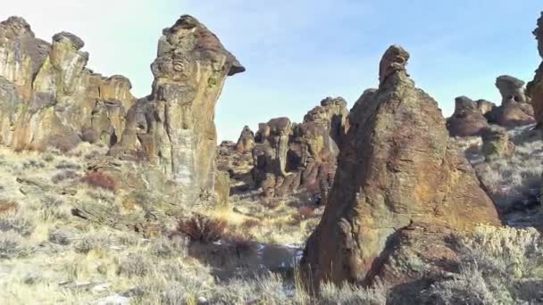 Geological Feature Rock Pinnacles Rise Southern Idaho Desert Floor — Stock Video