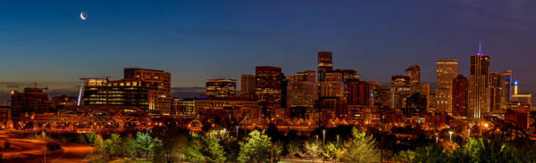 Unque view od the Denver skyline at night