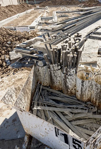 Werkzeuge für ein neues Heimatfundament — Stockfoto