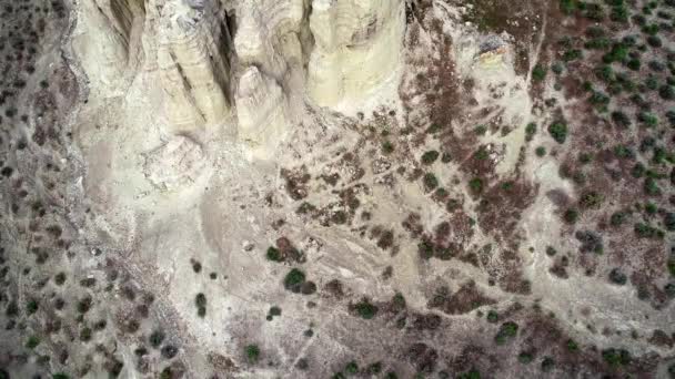 俄勒冈州复活节小镇罗马壮观的岩石特征全景 — 图库视频影像