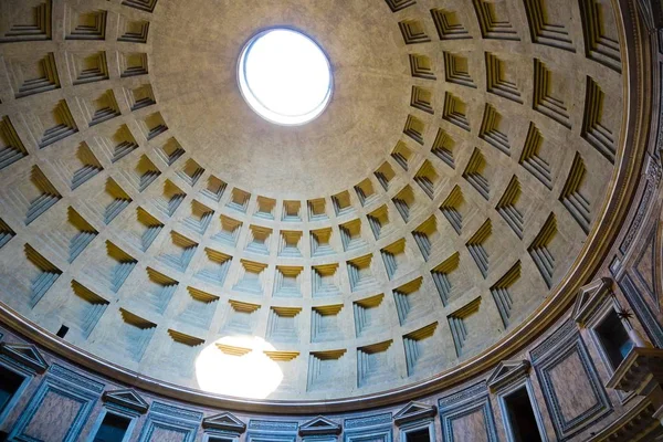 Intérieur du Panthéon de Rome, Italie Photos De Stock Libres De Droits