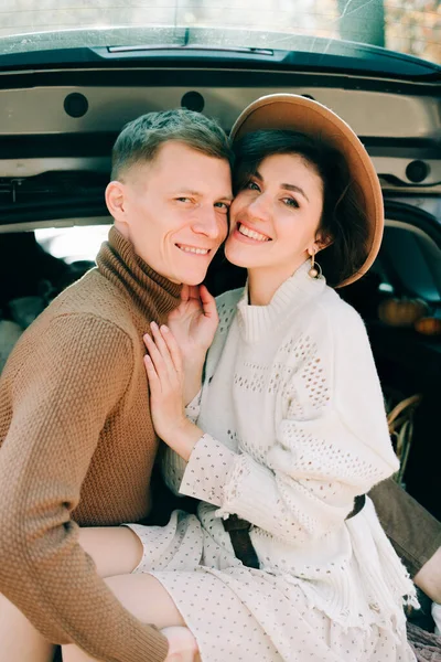 Two Lovers Embrace Each Other Sitting Trunk Car Comfortably Covered — Stock Photo, Image