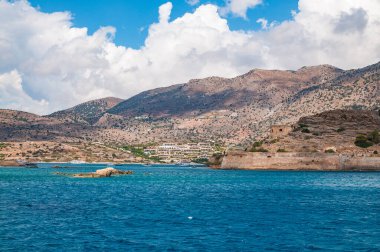Girit 'teki Spinalonga Adası