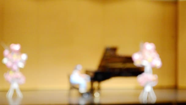 Recital de piano en Japón — Vídeo de stock