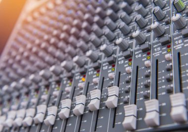 ses karıştırıcı denetimi, electornic aygıt için donatım