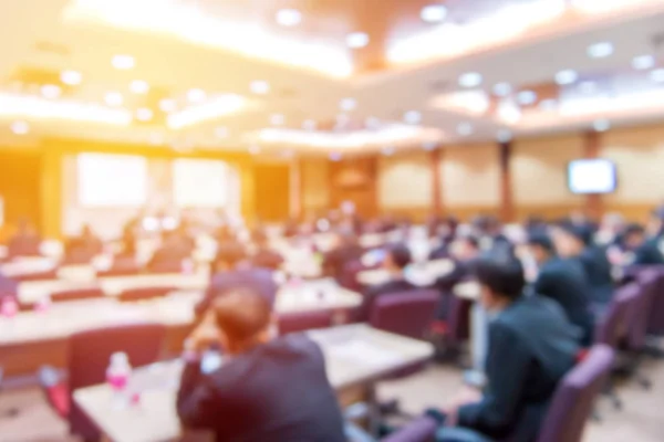 Rozostření obchodní konferenci a prezentaci v konferenci h — Stock fotografie