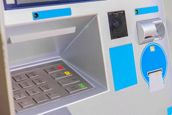 Bankomat banku ATM, wbudowany w ścianę — Zdjęcie stockowe