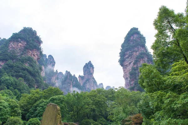 Zhangjiajie national forest park v wulingyuan hunan Čína — Stock fotografie