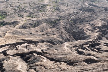 Mount Bromo yanardağ (Gunung kum zemin olarak katman volkanik kül