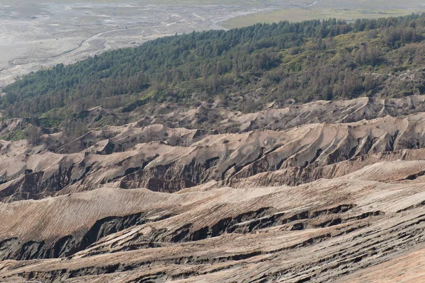 Camada Cinzas vulcânicas como terra de areia do vulcão Monte Bromo (Gunung — Fotografia de Stock