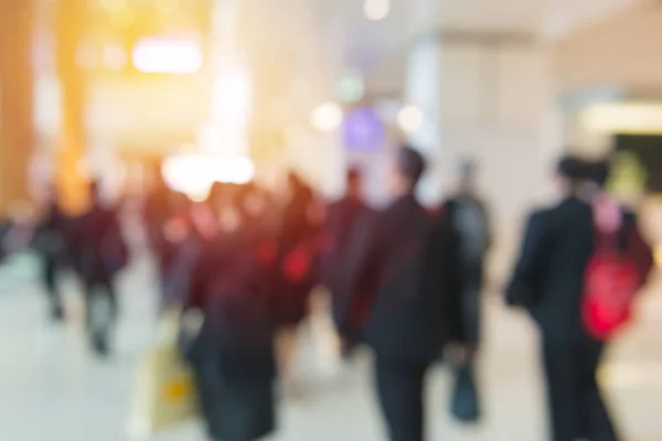 Blur People Walking in the corridor of business center — Stock Photo, Image