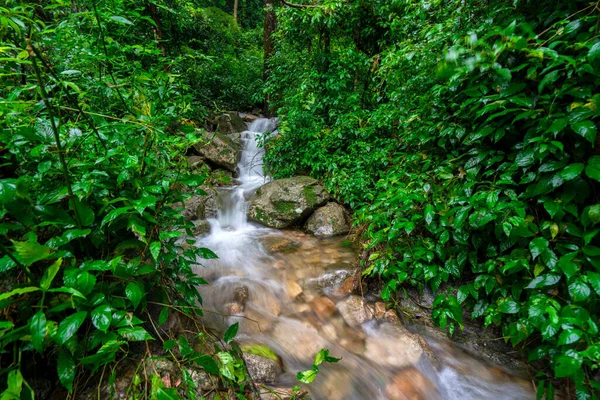 Air Terjun Pitugro Sering Disebut Air Terjun Berbentuk Hati Umphang — Stok Foto