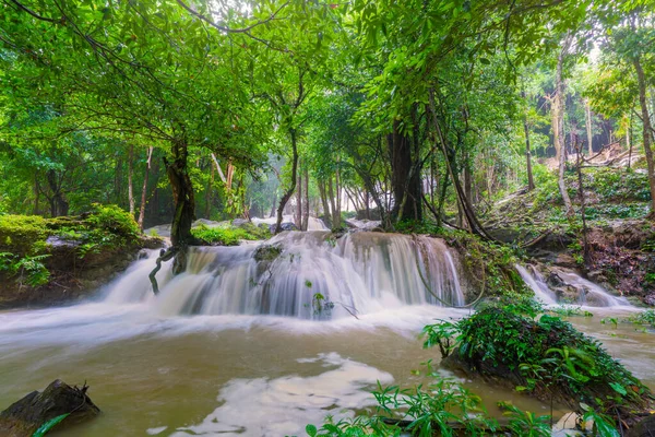 Wasserfall Szene Bei Den Pha Tad Wasserfällen Regenwald Des Khuean — Stockfoto