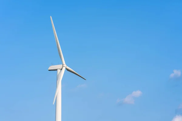 Wind Turbine Renewable Energy Source Summer Blue Sky — Stock Photo, Image
