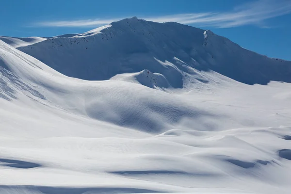Snötäckta Sandhubel Berg Nära Arosa Vintern Snölandskap Och Blå Himmel — Stockfoto