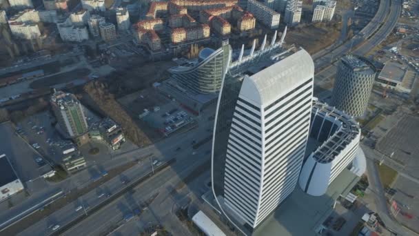 Bulgaristan 'ın Sofya kentindeki Modern Mimarlık Bürosu binası — Stok video