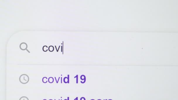 Sofya, Bulgaristan-23 03 2020: Google arama Covid-19. Dünyada salgın bir virüs. Üst Google aramaları — Stok video