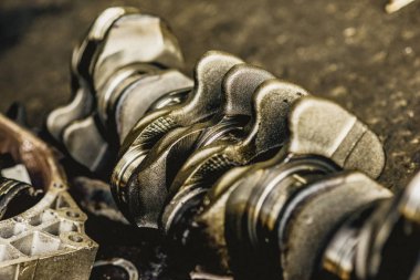 piston ve motor krank mili