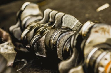 piston ve motor krank mili