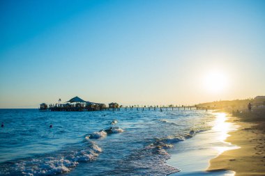 Kumsal ve gün doğumu