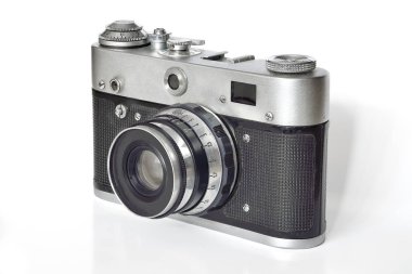 Vintage fotoğraf makinesi beyaz bir arka plan üzerinde.