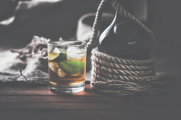 Alter Rum im Laderaum des Schiffes — Stockfoto