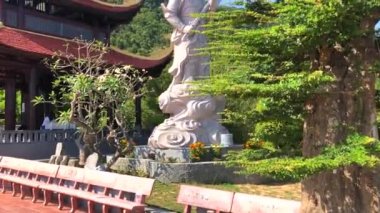 Vietnam 'daki Phu Quoc Adası' ndaki güzel Ho Quoc Tapınağı