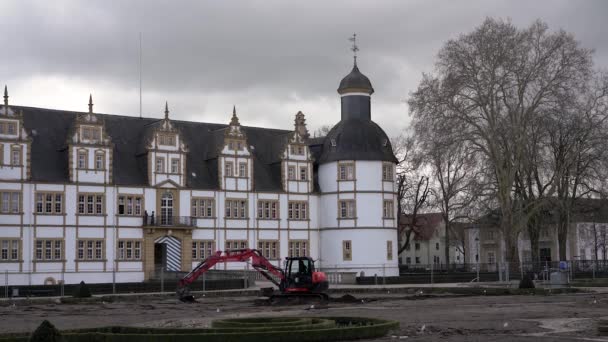 Paderborn Schloss Neuhaus Nrw Germany March 2019 Excavator Prepares Square — Stock Video