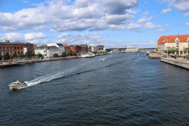 Kopenhag 'daki köprünün manzarası