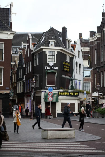 Amsterdam, holland, montag 2 dezember 2019 ansicht des zentrums hallo — Stockfoto