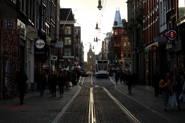 Ámsterdam, Holanda, lunes 2 diciembre 2019 vista del centro hi — Foto de Stock