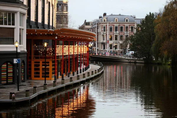 Архитектура центра Амстердама фон высокого качества печати — стоковое фото