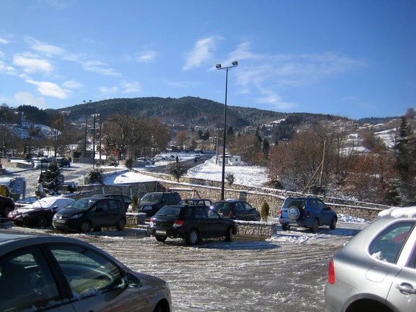 Plastira lago, Grécia, sábado 25 janeiro 2020 inverno com neve — Fotografia de Stock