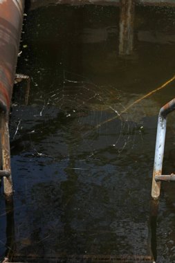 Terk edilmiş eski sanayi bölgesi manzara parkı Duisburg yüksek kaliteli arka plan baskısı