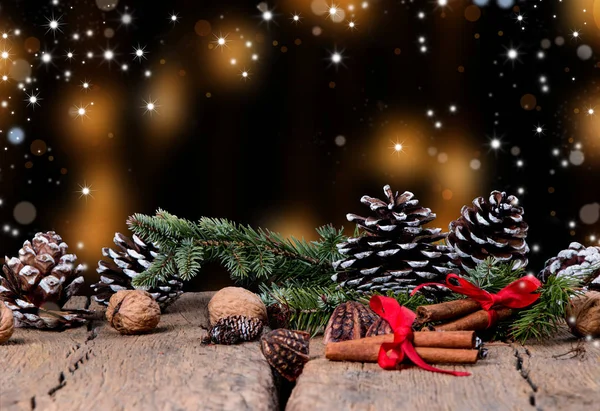 クリスマス装飾 お祝いのコンセプトです 飾り玉 — ストック写真