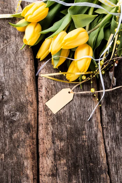 Frühlingstulpen Blühen Auf Hölzernem Hintergrund Tulpe Gartenkonzept — Stockfoto