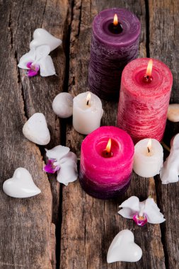 spa masaj ayarı, ürün, ahşap arka plan üzerinde yağ