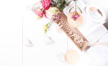 spa masaj ayarı, ürün, ahşap arka plan üzerinde yağ